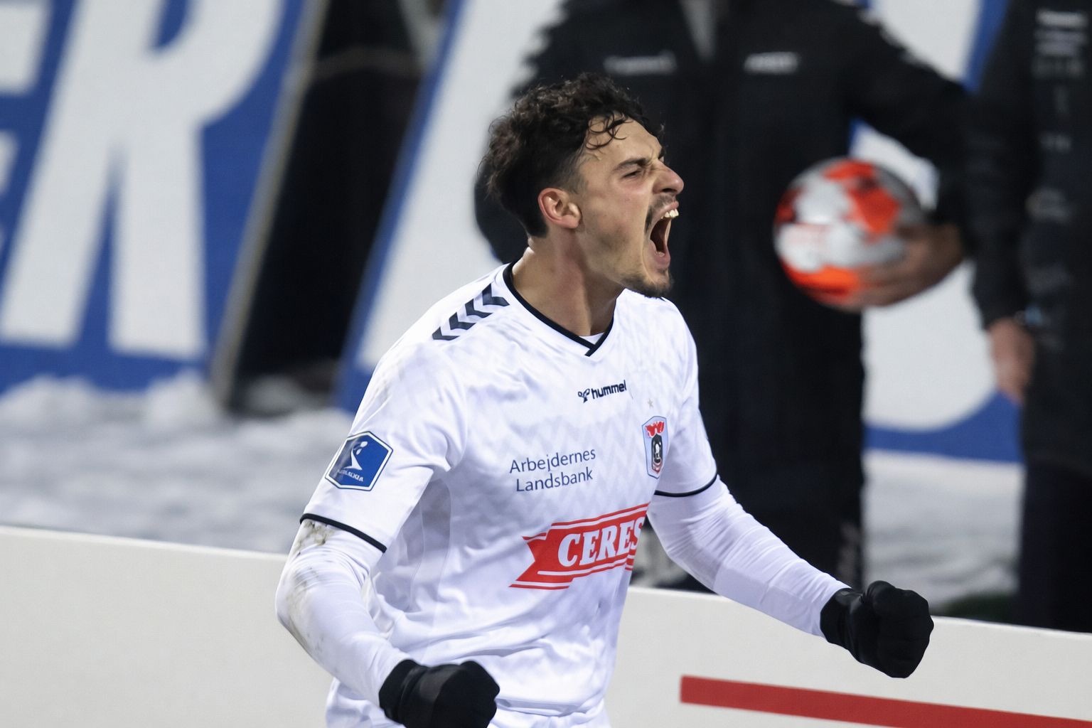 AGF-comeback på 3 minutter - ændret kamptidspunkt, vejr og VAR-drama blev fokuset