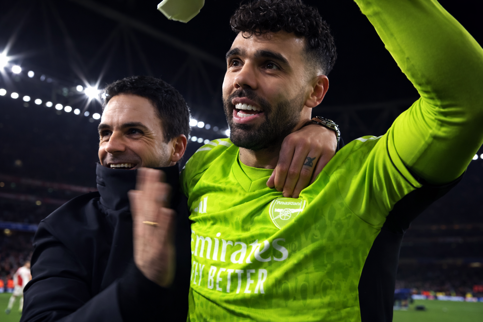 Arsenal med smal sejr efter VAR-drama i 94' minut